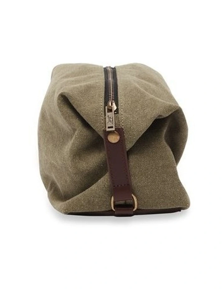 Shannon Shave Bag In Khaki 4 Shannon Shave Bag In Khaki - Image 4