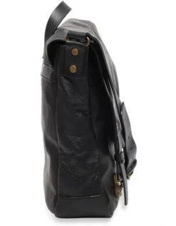 Turangi Messenger In Nero -Myer Clothing Shop 955400410 3 720x928