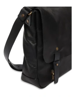 Turangi Messenger In Nero -Myer Clothing Shop 955400410 5 720x928