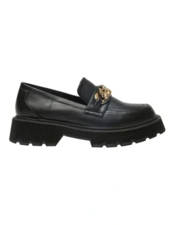 Tameka Smooth Flat Shoes In Black