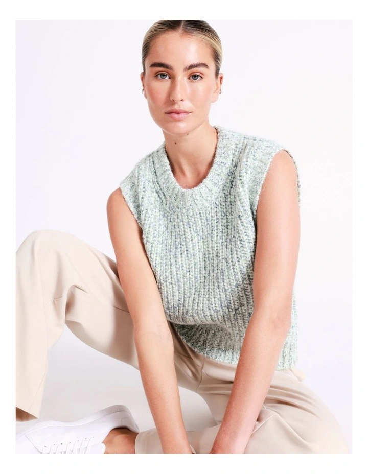 Vero Moda Berta Sleeveless Round Neck Vest In Cream 5 Vero Moda Berta Sleeveless Round Neck Vest In Cream - Image 5