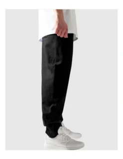 URBAN CLASSICS Heavyweight Sweatpants In Black 9 URBAN CLASSICS Heavyweight Sweatpants In Black -Myer Clothing Shop 959640400 3 720x928