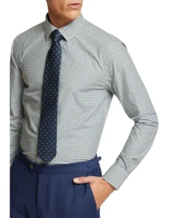 Oxford Beckton Checked Shirt In Green 9 Oxford Beckton Checked Shirt In Green -Myer Clothing Shop 963313300 4 720x928