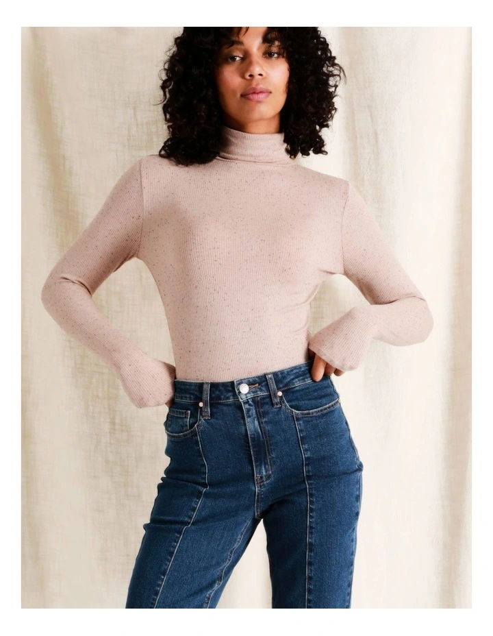 Recycled Blend Seam Detail Straight Jean In Mid Blues 7 Recycled Blend Seam Detail Straight Jean In Mid Blues - Image 7