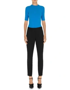 Skinny Leg Pant In Black