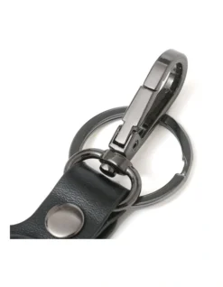 Tilba Airtag Vegan Leather Keyring 2 Pack In Black -Myer Clothing Shop 965354050 5 720x928