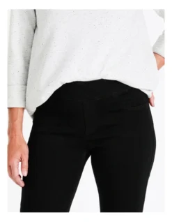 Regatta Recycled Cotton Blend Wardrobe Staple Jegging Full Length Denim In Black 10 Regatta Recycled Cotton Blend Wardrobe Staple Jegging Full Length Denim In Black -Myer Clothing Shop 966491740 4 720x928