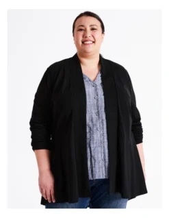 Regatta Sustainable Viscose Blend Edge To Edge Knit Travel Cardigan In Black 12 Regatta Sustainable Viscose Blend Edge To Edge Knit Travel Cardigan In Black -Myer Clothing Shop 966877390 6 720x928