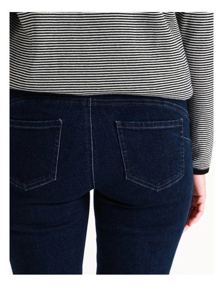 Regatta Recycled Cotton Blend Wardrobe Staple Slim Full Leg Jean In Indigo 7 Regatta Recycled Cotton Blend Wardrobe Staple Slim Full Leg Jean In Indigo - Image 7