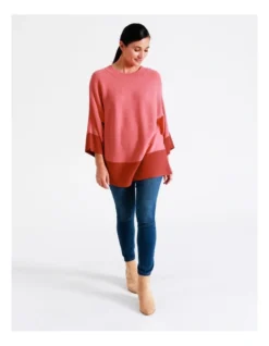 Regatta Sustainable Viscose Blend Contrast 3/4 Sleeve And Hem Yarn Jumper In Coral/Red