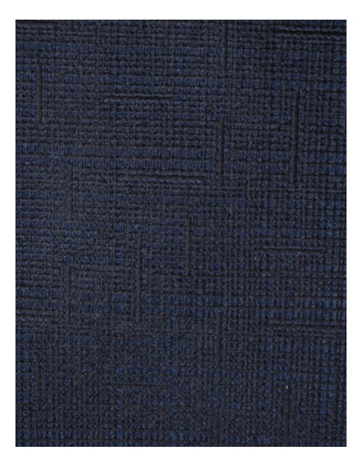 Textured Silk Tie In Navy 3 Textured Silk Tie In Navy - Image 3