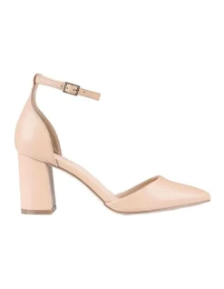 Enzo Closed Toe Heels In Nude
