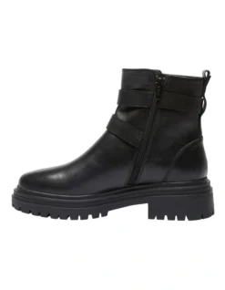 Kembla Leather Boots In Black 9 Kembla Leather Boots In Black -Myer Clothing Shop 979033330 3 720x928