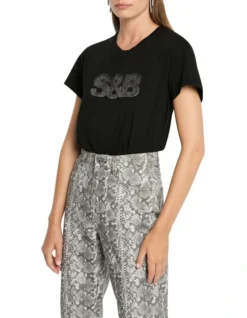 Headliner Tee In Black 9 Headliner Tee In Black -Myer Clothing Shop 981255340 4 720x928