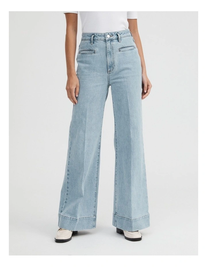 Pocket Detail Wide Leg Jean In Vintage Wash Denim 1 Pocket Detail Wide Leg Jean In Vintage Wash Denim