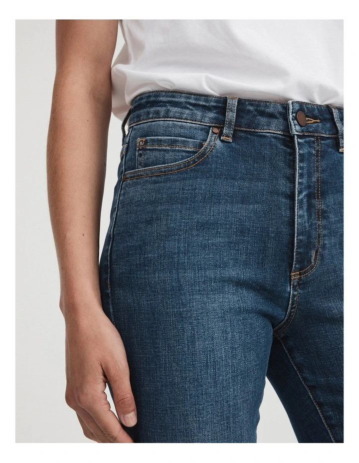 Front Page -Myer Clothing Shop 981884980 3 720x928 1