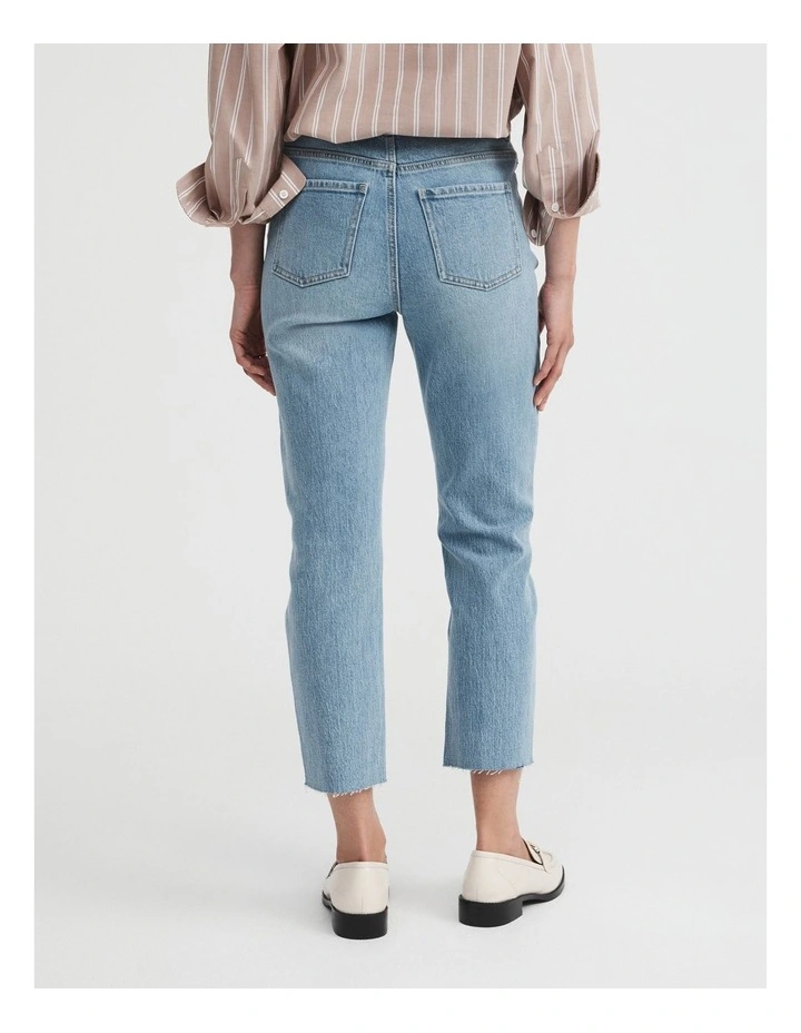 7/8 Straight Jean In Vintage Wash Denim 4 7/8 Straight Jean In Vintage Wash Denim - Image 4