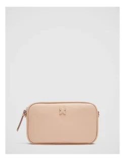 Hendrix Pouch In Almond