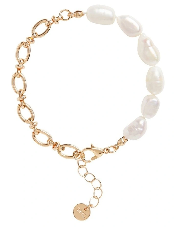 Pearl Chain Bracelet In Gold 1 Pearl Chain Bracelet In Gold