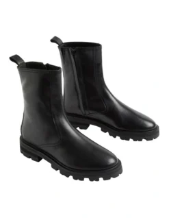 Megan Ankle Boot In Black -Myer Clothing Shop 984319750 984314890 3 720x928