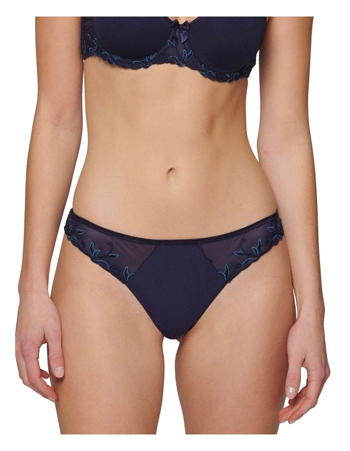Simone Perele Andora Thong In Navy 1 Simone Perele Andora Thong In Navy
