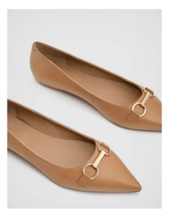 Snaffle Leather Pointed Flat In Caramel 6 Snaffle Leather Pointed Flat In Caramel -Myer Clothing Shop 987608890 4 720x928