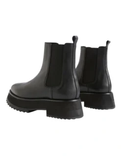 Elliot Gusset Boot In Black -Myer Clothing Shop 988435270 988428520 5 720x928
