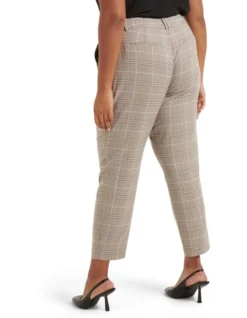 Front Page -Myer Clothing Shop 990461530 2 720x928