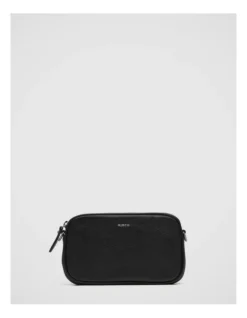 Classico Gusset Medium Pouch In Black Gunmetal