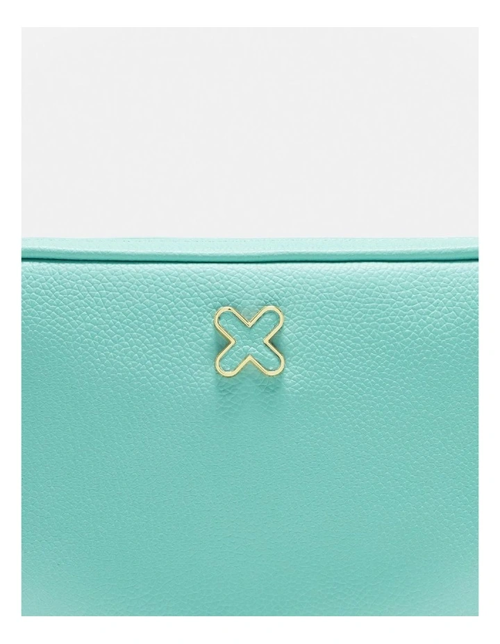 Hendrix Pouch In Lagoon 5 Hendrix Pouch In Lagoon - Image 5