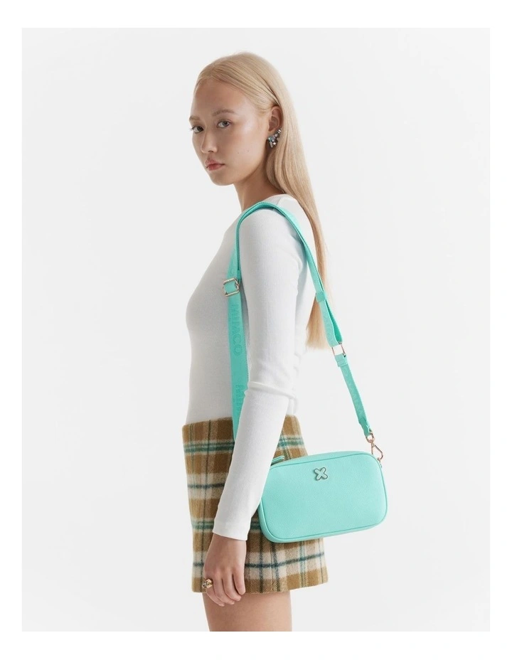 Hendrix Pouch In Lagoon 7 Hendrix Pouch In Lagoon - Image 7